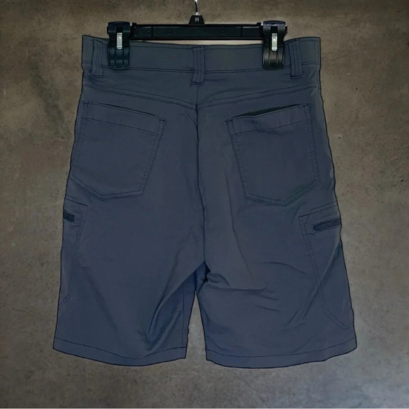 Wranglers Grey Cargo Shorts Size 32 - Picture 2 of 7
